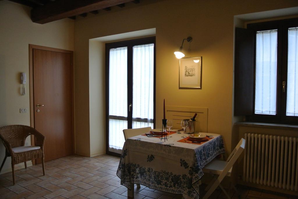 Agriturismo Valdappio Urbino Szoba fotó