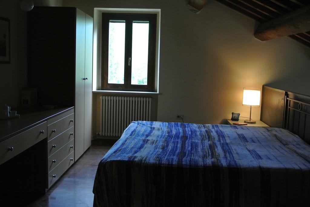Agriturismo Valdappio Urbino Szoba fotó