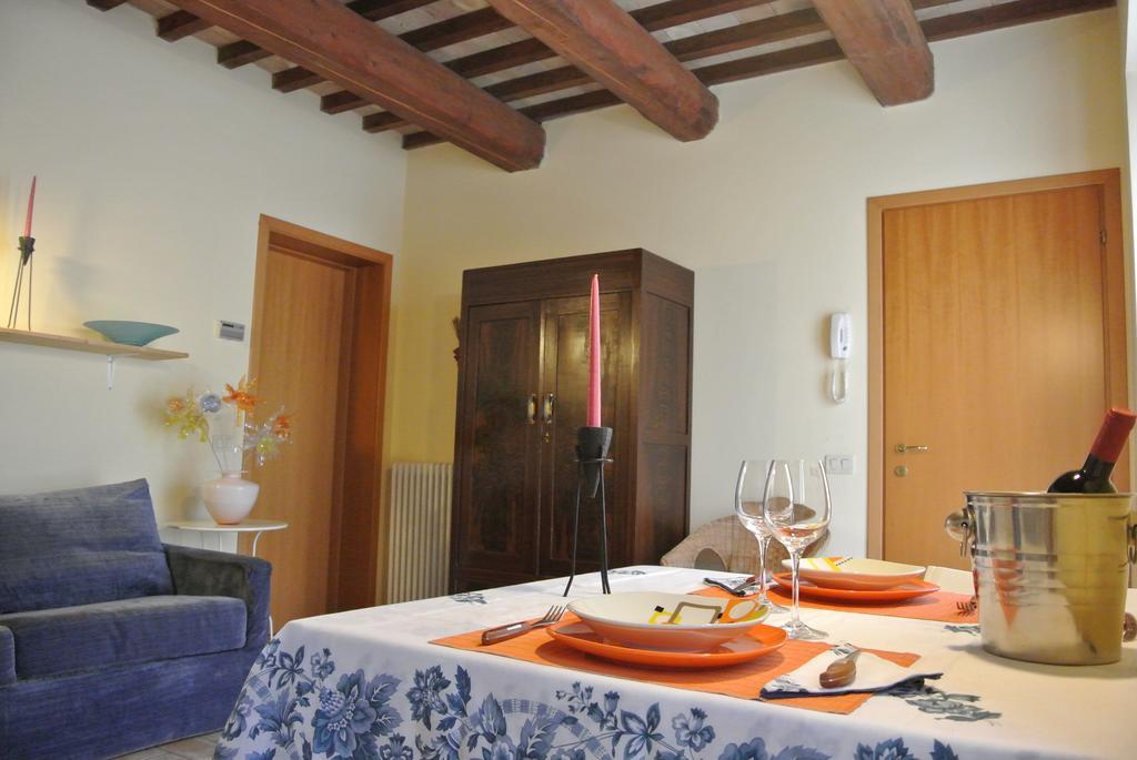 Agriturismo Valdappio Urbino Szoba fotó